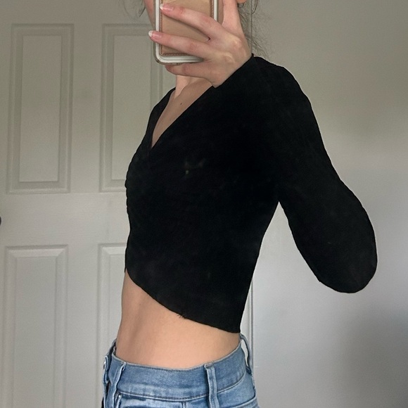 NEW black cross over long sleeve top - Princess Polly - Picture 4 of 4